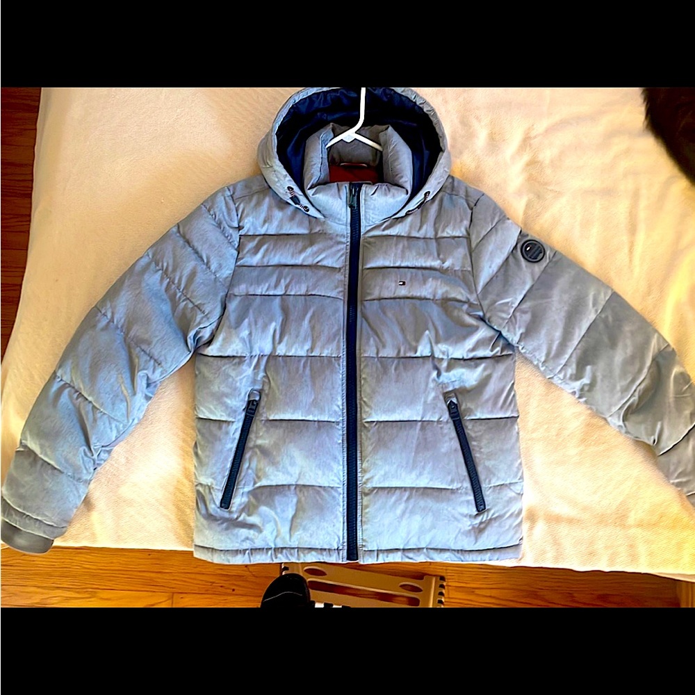 Tommy Hilfiger grey and navy blue and black puffer jacket with adjustable hood